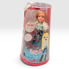 Vintage 2005 Bratz Talking Chloe Doll NIB Sealed Zip Tied MGA Phone Charm Read picture
