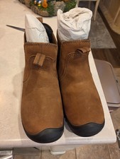 KEEN Women's Greta 2 Chelsea Pull On Insulated Waterproof Boots in Bison/Brown picture