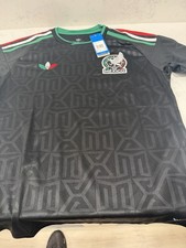 mexico black jersey picture