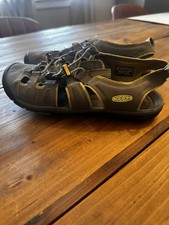 Keen Size 6.5 Women’s Sandals Walking Hiking Water Shoes Granola Earthy Trail picture