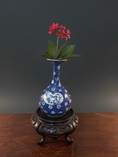 Antique Oriental Porcelain Blue &  White Ice Plum and Flowers Vase 青花三開光冰梅紋撇口瓶  picture