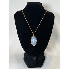 Wedgwood Jasperware Blue Cameo Pendant Necklace Gold Tone Made in England picture