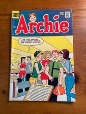 Lot - 2 Book Vintage Archie Silver Age - Classic Cover Set (1964-1967) picture