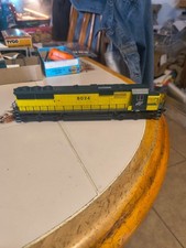 HO PROTO 2000 CNW SD60  #8034 LIMITED EDITION 2003 RELEASE picture