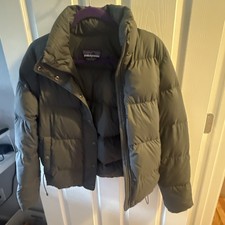 Patagonia Coat Women’s grey Silent Down Puffer Jacket Medium picture