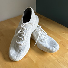 Allbirds Tree Dasher Women’s White Lace-Up Low Top Athletic Sneakers picture