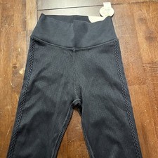 Offline by Aerie Small Black Seamless 7/8 High Waisted Crossover Leggings NWT picture