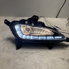 2019-2021 HYUNDAI TUCSON FOG LIGHT LEFT DRIVER  92201-D3100 OEM  Nice picture