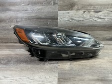 USED - 2020-2022 Ford Escape R Headlamp LED - OEM picture