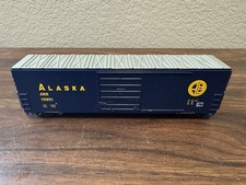 Walthers HO Scale Alaska Railroad (ARR) 50’ Box Car with Metal Wheels & KDs picture