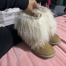 MONGOLIAN LIDA  UGG  BOOTS SIZE 5 picture