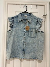 BiBi NWT Light Blue Washed Sleeveless Denim Top picture