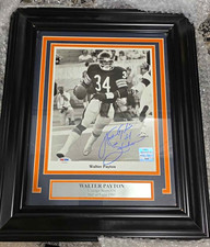 Walter Payton Chicago Bears #34 Signed Framed Football Photo, PSA/DNA picture