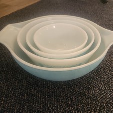 Vintage PYREX  Amish Butterprint Cinderella Mixing Bowl Set 4 Nesting Turquoise picture