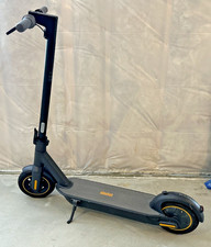 Segway - G30P Electric Scooter Foldable - **LOCAL PICKUP ONLY** picture