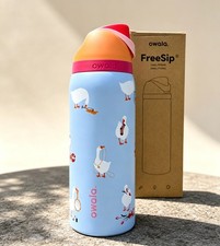 Share NEW Owala Silly Goose Freesip 32oz Limited Edition Water Bottle With BOX G picture