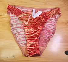 NWT Vtg Y2K 2000 Victoria's Secret Bikini Panties Pink Animal Print Satin - M picture
