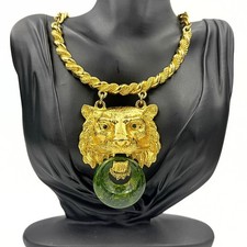Vintage Pauline Rader Lion Head Door Knocker Green Bakelite Gold Plated Necklace picture