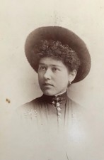 1890’s Antique Young Lady Beauty Hat CABINET CARD PHOTO Fond Du Lac Wisconsin picture