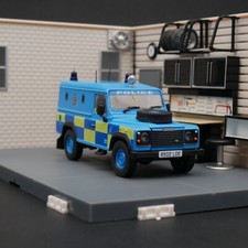 ATLAS 1:43 Land Rover Defender UK Sussex Police car Diecast Model Toy picture