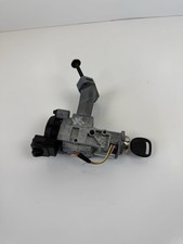 2002-2007 Saturn Vue Ignition Switch Lock Cylinder Assembly With Key picture