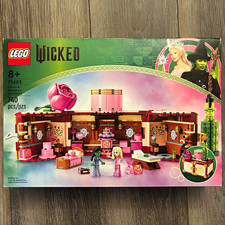 LEGO Wicked 75683 Glinda & Elphaba's Dormitory Complete Set 740 pcs picture