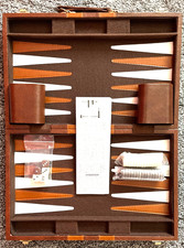 NEW Vintage Backgammon Set Brown & Ivory Bakelite Chips 14.5