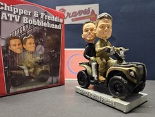 Chipper Jones & Freddie Freeman Atlanta Braves MLB 2016 SGA Bobblehead NIB... picture