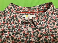 Boden Women’s *14* Button Down  Strawberries Shirt SUPER CUTE picture