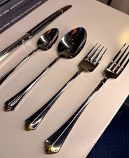 Oneida Golden Juilliard 5-Pc Place Setting 24K Gold USA New Old Stock picture