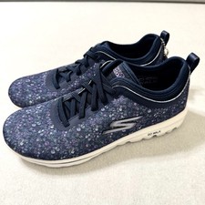 Skechers GOwalk Classic Blooming Blue Floral Slip On Bungee Sneakers Size 6 NWT picture