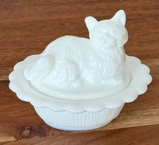Mosser Glass Cat On A Basket Salt Cellar Dip - White / Milk Glass picture