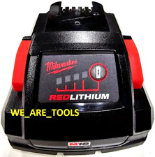 (1) GENUINE 18V Milwaukee 48-11-1835 3.0 AH Battery M18 CP High Output Compact picture