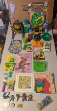 Vintage Lot Of Teenage Mutant Ninja Turtles-TMNT-Camera, Frisbee, Figures, Yo-yo picture