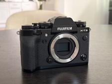 Fujifilm X-T3 Mirrorless Digital Camera 26MP Black Body Only - Mint Condition picture