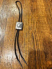 Shyanne Woman’s Bolo Tie Silver Plated Oval Mother of Pearl 36in Adjustable picture