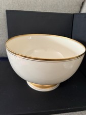 Lenox Tuxedo/Heritage Centerpiece, Footed Bowl W/24K Gold Trim. picture