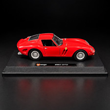 Bburago Gold 1:18 Ferrari 250 GTO 1962 Red Diecast Car w/ Stand Base picture