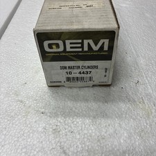 Wearever/Cardone 10-4437 Brake Master Cylinder New old stock picture