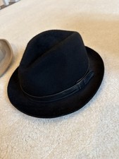 John Varvatos USA Men’s Black Solid Fedora Hat Size S Pre-Owned Excellent picture