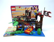 Pirates Ambush LEGO 6249 Vintage Pirate Set 100% Complete w/ Box Manual 1997 picture