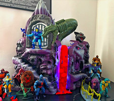 Lava Fall For Snake Mountain Origins and it lights up MOTU He-man picture