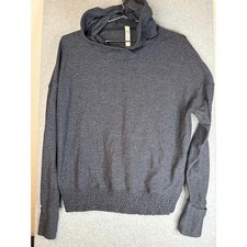 Lululemon Gray Heathered Smocked Waist Hoodie Sweatshirt Thumbholes Size 6 picture