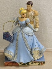 Disney Showcase Jim Shore Cinderella and Prince Charming A Fairytale Love New picture
