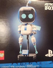 LEGO 40899 Astro Bot, Brand New, Pre-Order picture