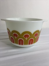 Vintage 1971 Pyrex Arches Fish Scales 1.5 quart  343 picture