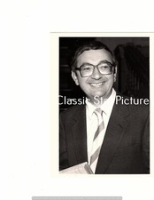 S546 Ian McCaskill Scotish weatherman candid 6 x 8 photograph  picture