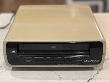 Vintage 1986 Magnavox VR9502AT01 VHS VCR Video Cassette Player ~ Powers On picture