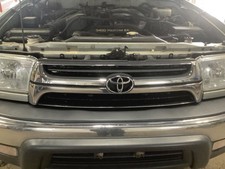 Grille Upper Chrome Fits 01-02 4 RUNNER 341526 picture