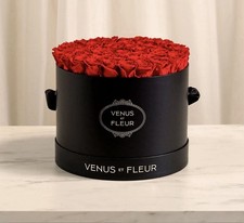 Venus et Fleur Large Round 45 Roses picture